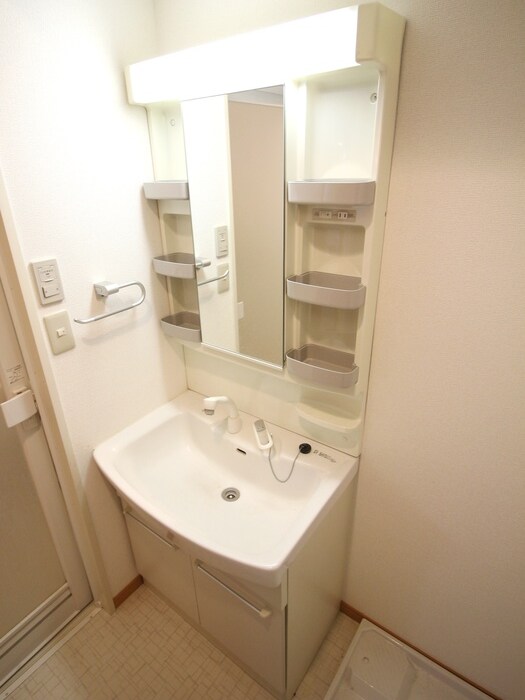 物件内観写真12　(居室)