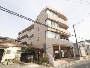 パライ－ゾ大城外観写真