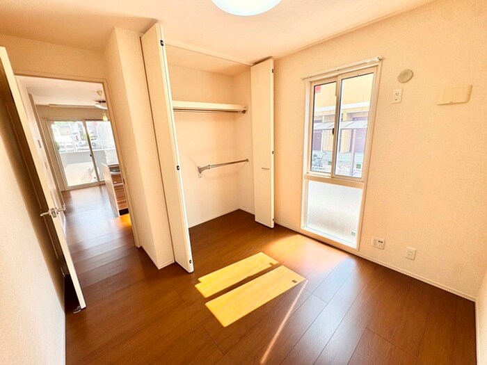 物件内観写真16　(内観写真)