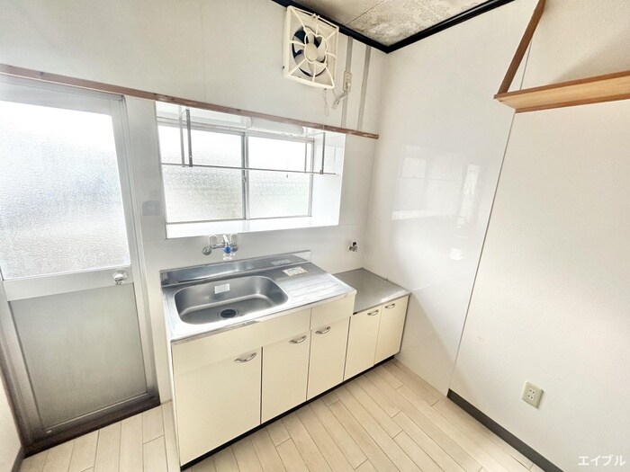 物件内観写真5　(キッチン)