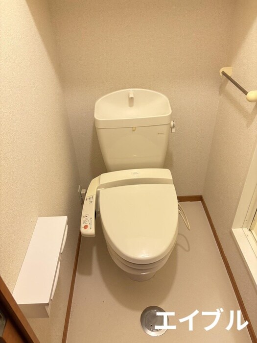 物件内観写真10　(トイレ)