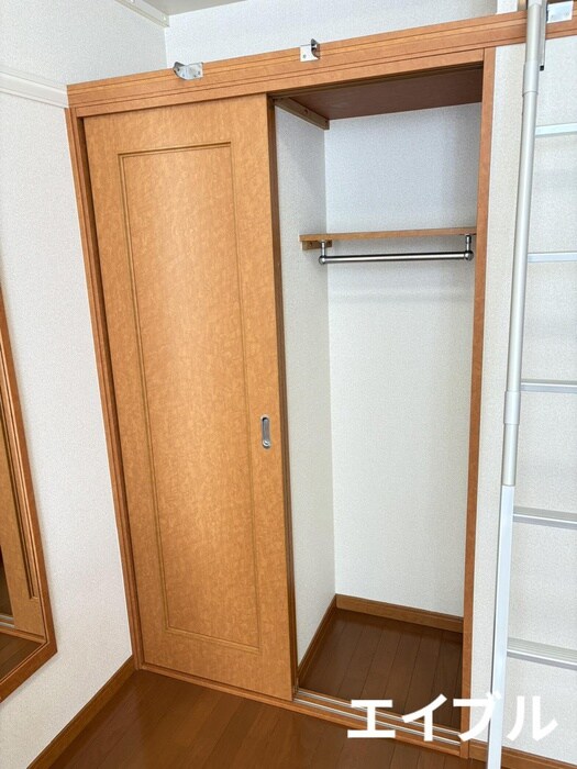物件内観写真11　(収納)