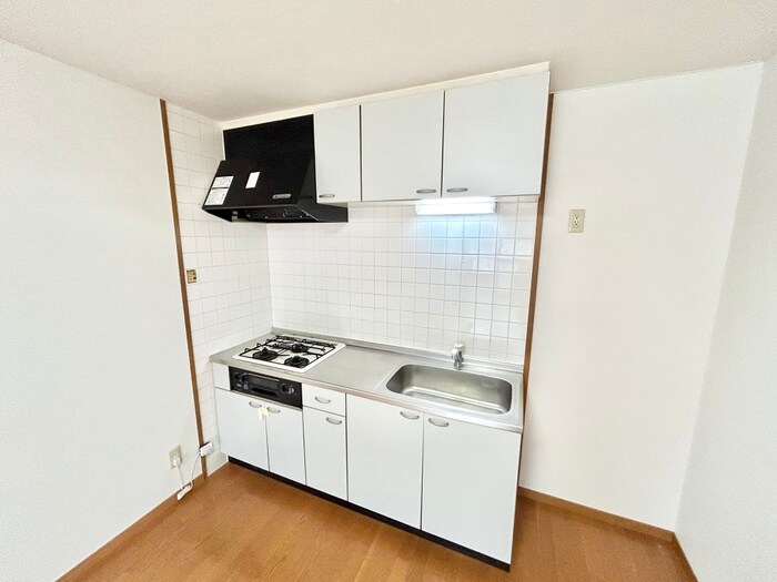 物件内観写真8　(キッチン)