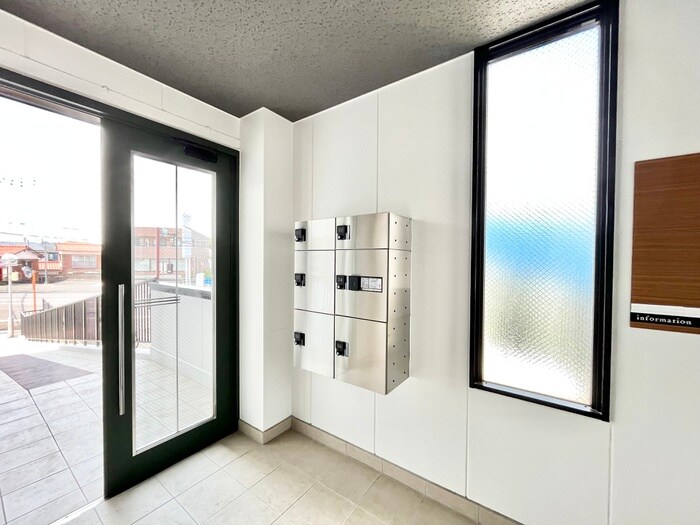 物件外観写真3　(建物設備)