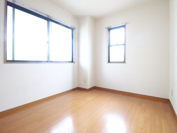 物件内観写真19　(居室)