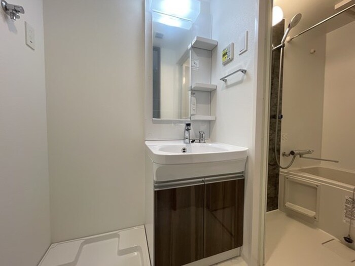 物件内観写真4　(洗面)