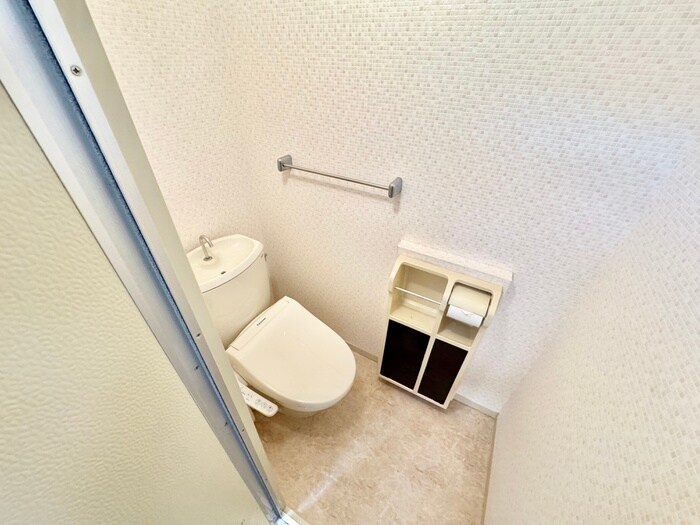 物件内観写真7　(トイレ)