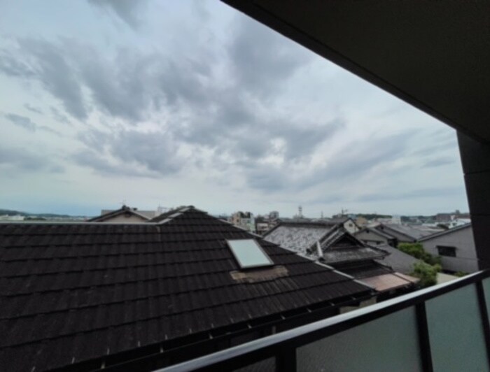 物件内観写真14　(室内からの展望)