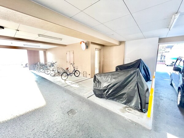 駐輪場