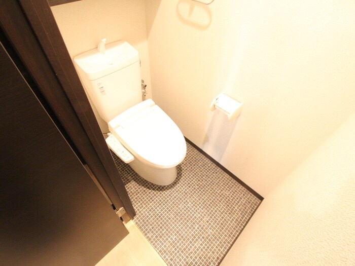 物件内観写真9　(トイレ)