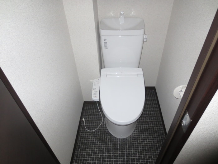 物件内観写真10　(トイレ)