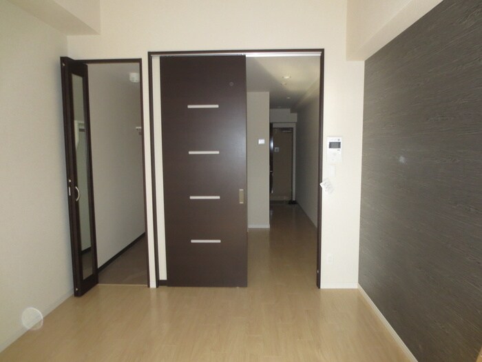 物件内観写真15　(廊下)