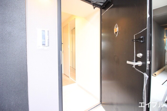 物件内観写真16　(玄関)