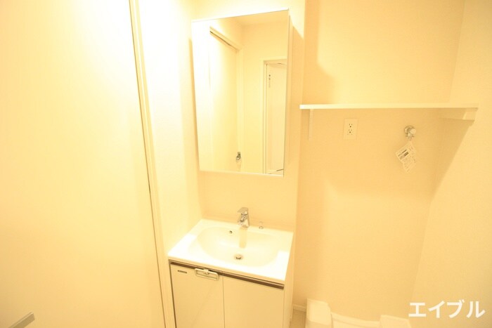 物件内観写真11　(洗面)