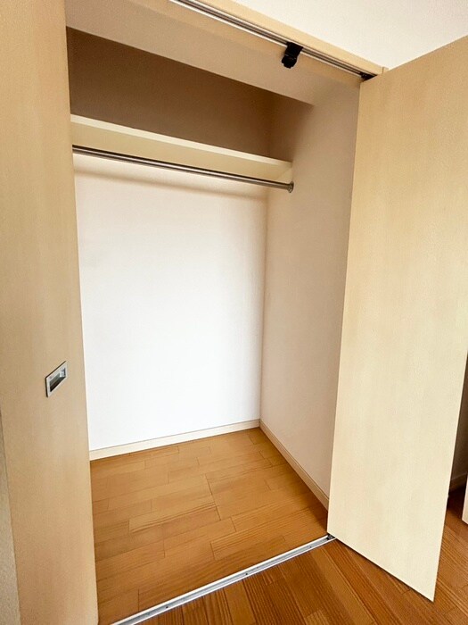 物件内観写真18　(収納)