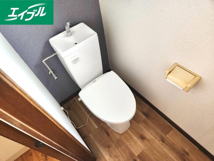 物件内観写真11　(トイレ)