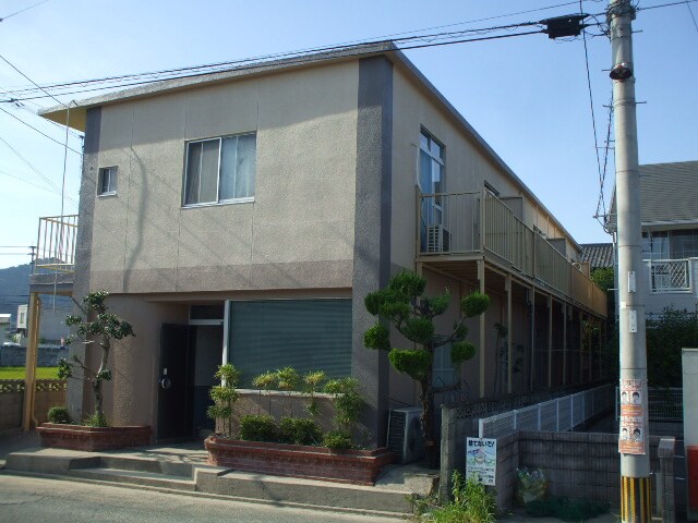 物件外観写真2　(外観写真)