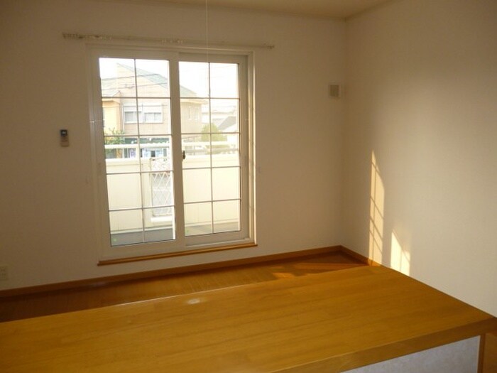 物件内観写真14　(居室)