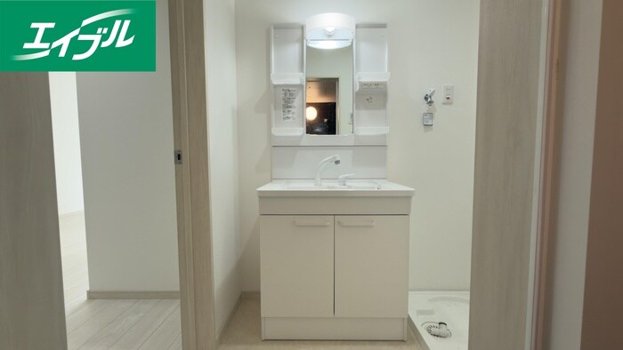 物件内観写真10　(洗面)