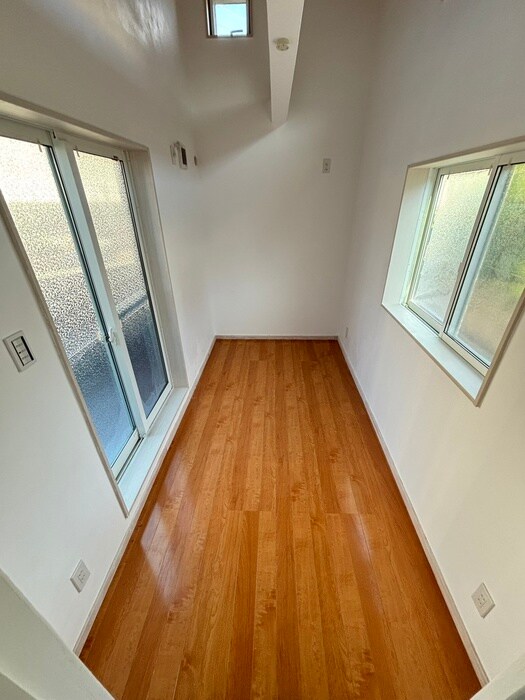 物件内観写真4　(内観写真)