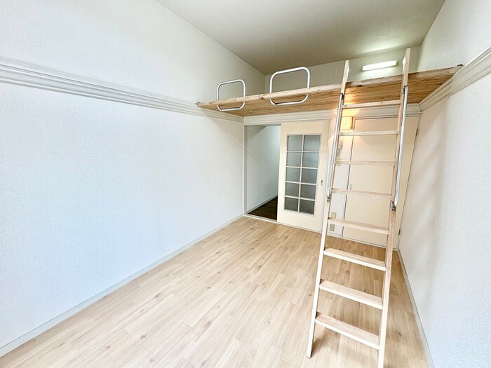 物件内観写真7　(居室)