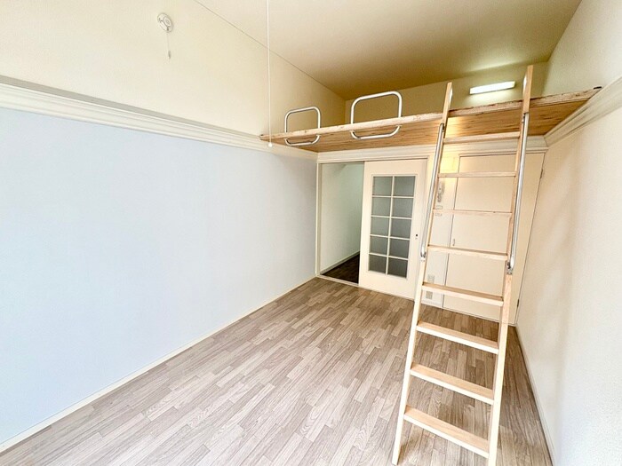 物件内観写真7　(居室)