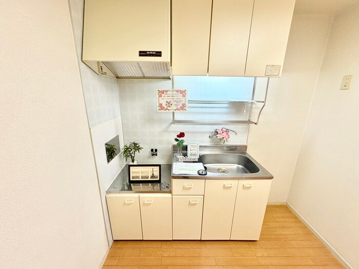 物件内観写真8　(キッチン)