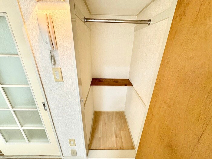 物件内観写真12　(収納)