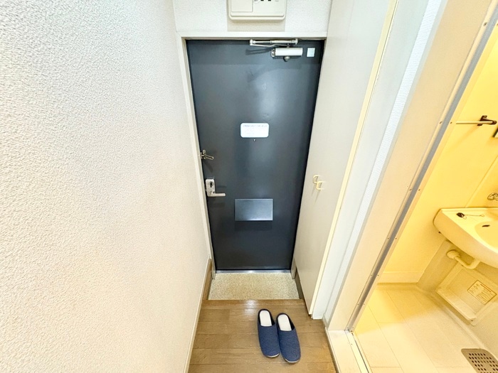 物件内観写真14　(玄関)