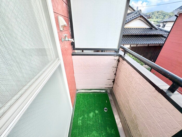 物件内観写真18　(洗濯機置場)