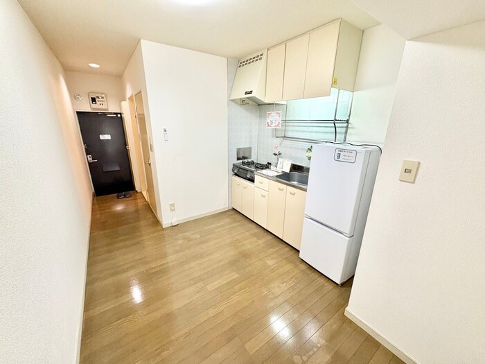 物件内観写真19　(廊下)