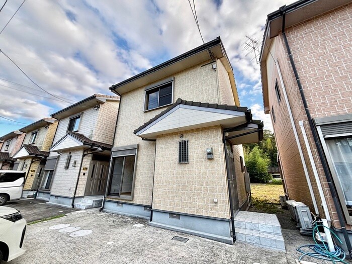 物件外観写真4　(外観写真)