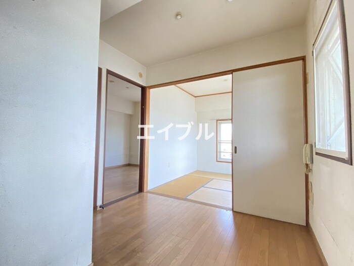 物件内観写真7　(居室)