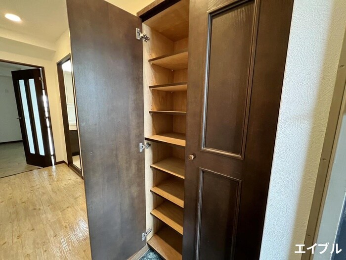 物件内観写真22　(靴箱)