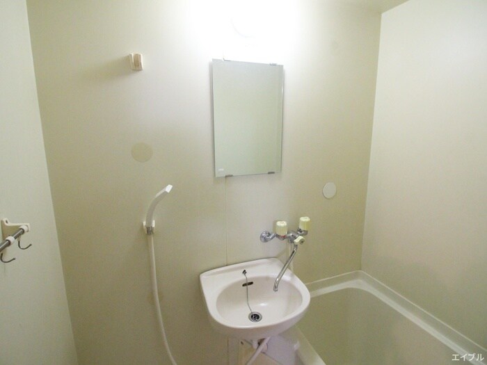 物件内観写真7　(洗面)