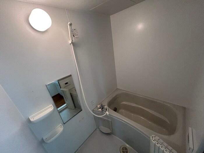 物件内観写真12　(バス／シャワールーム等)