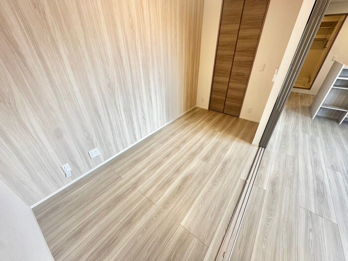 物件内観写真11　(居室)