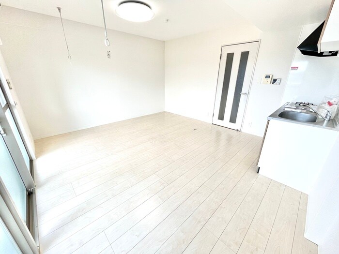 物件内観写真6　(居室)