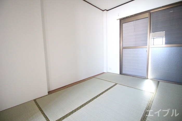 物件内観写真13　(居室)