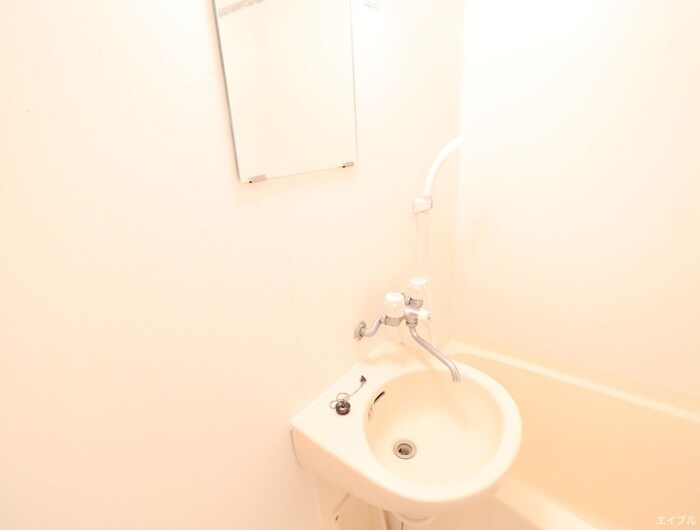 物件内観写真12　(洗面)