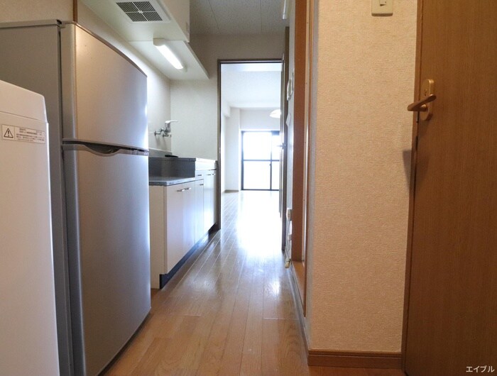 物件内観写真16　(廊下)