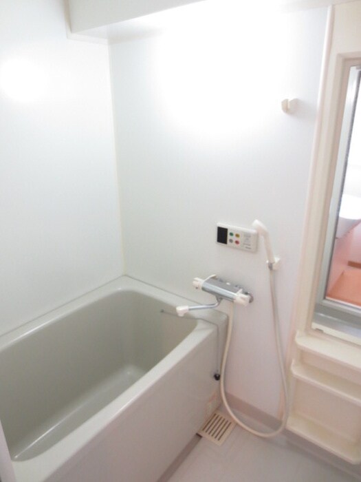 物件内観写真13　(バス／シャワールーム等)