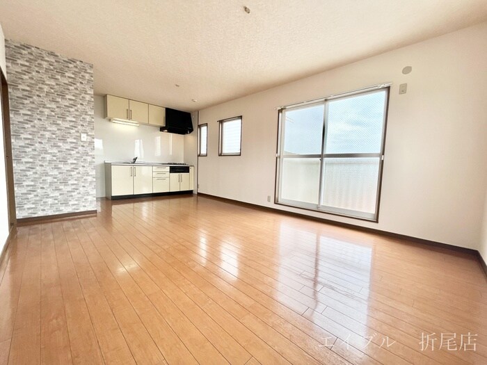 物件内観写真5　(居室)