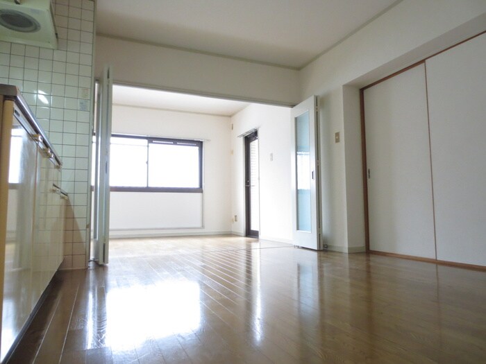 物件内観写真14　(居室)