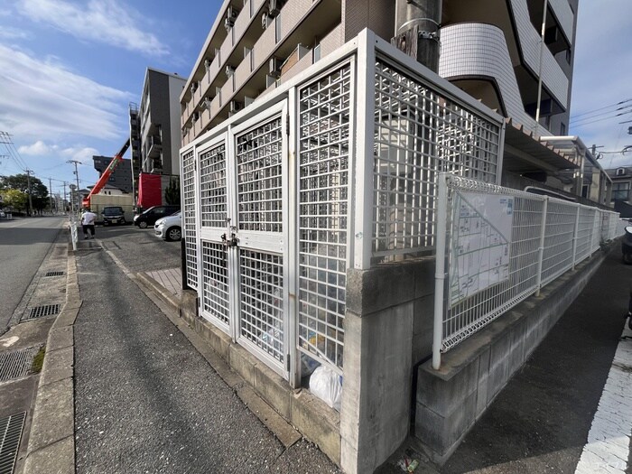 物件外観写真2　(建物設備)