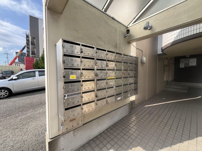 物件外観写真3　(建物設備)