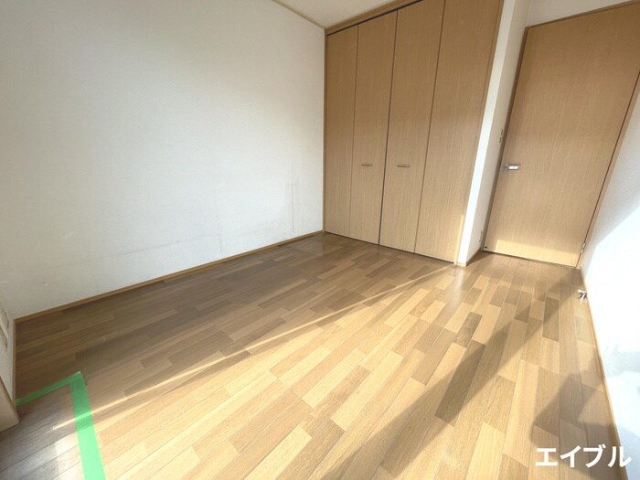 物件内観写真9　(居室)