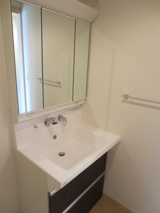 物件内観写真11　(洗面)
