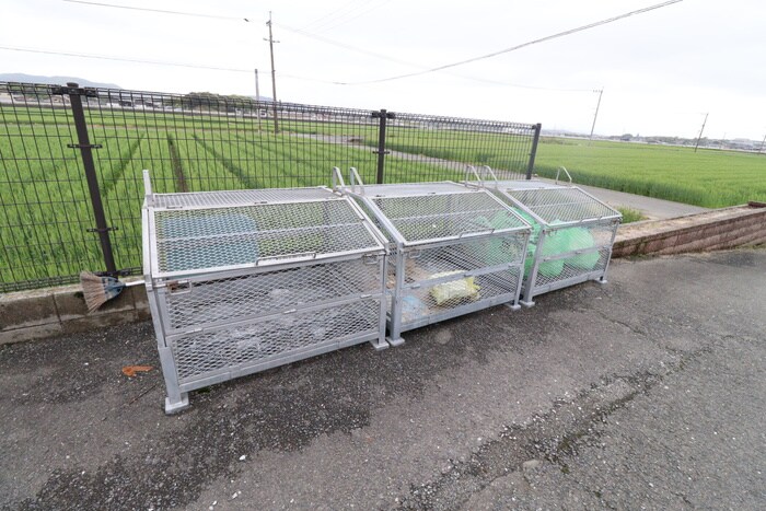 物件外観写真3　(建物設備)