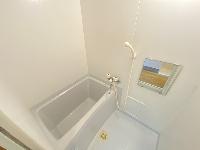 物件内観写真10　(バス／シャワールーム等)